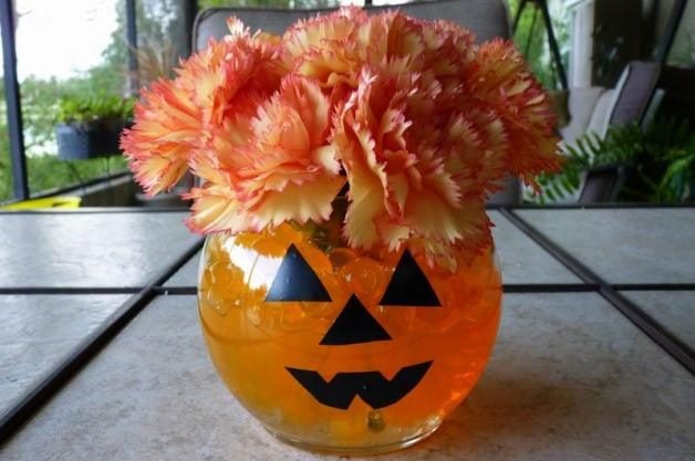 Glass Bowl Pumpkin Centerpiece - Birds and Blooms