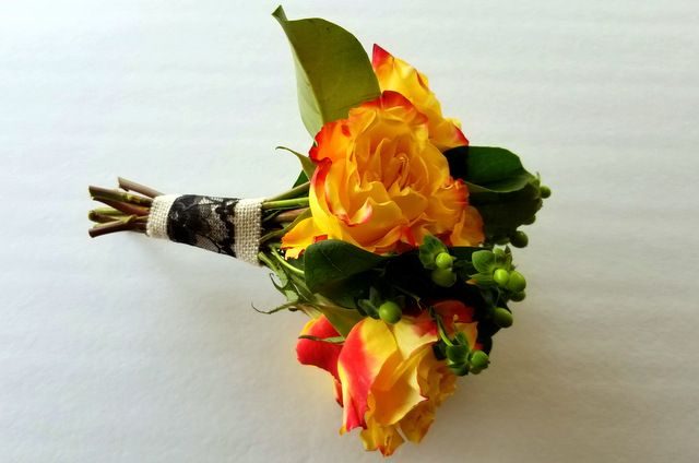 DIY printed ribbons, Wedding bouquet DIY