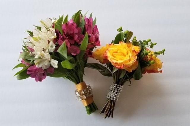 5 Simple Ways to Make DIY Bouquets | Flower Gifts