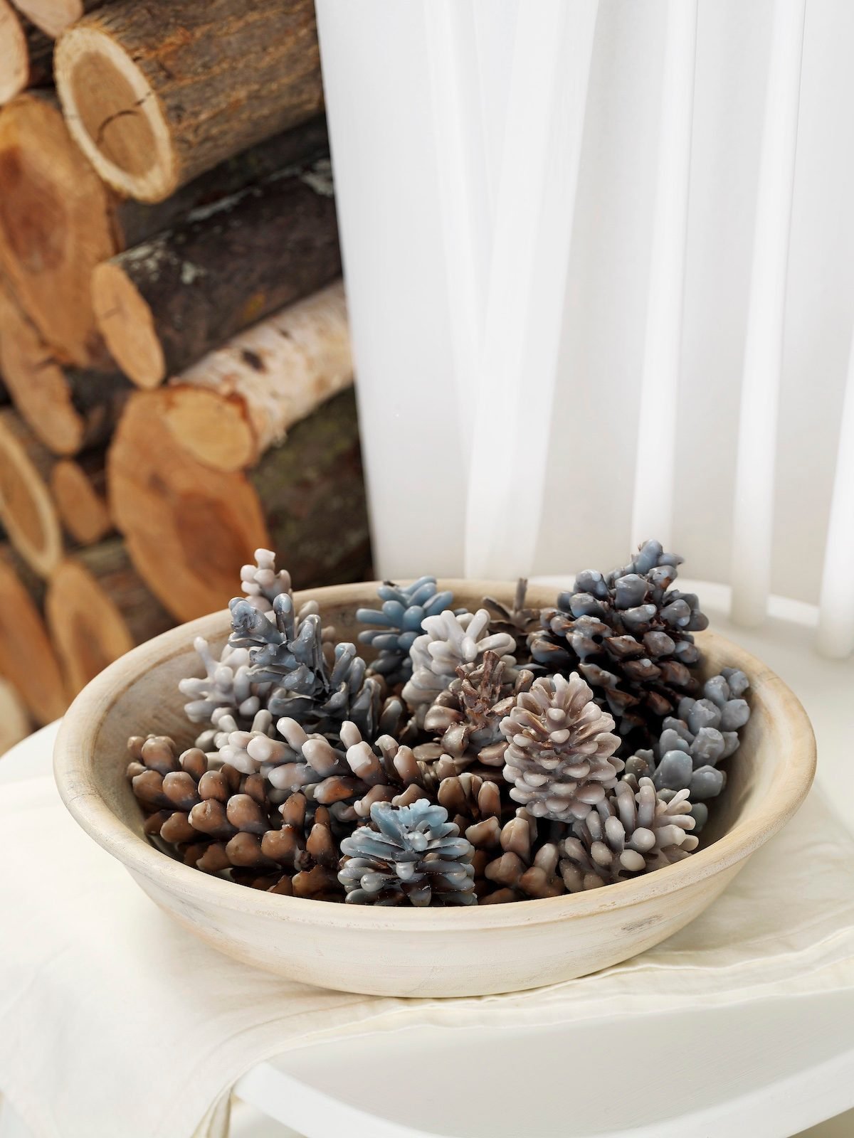 Make Your Own Color-Changing Fireplace Pine Cones
