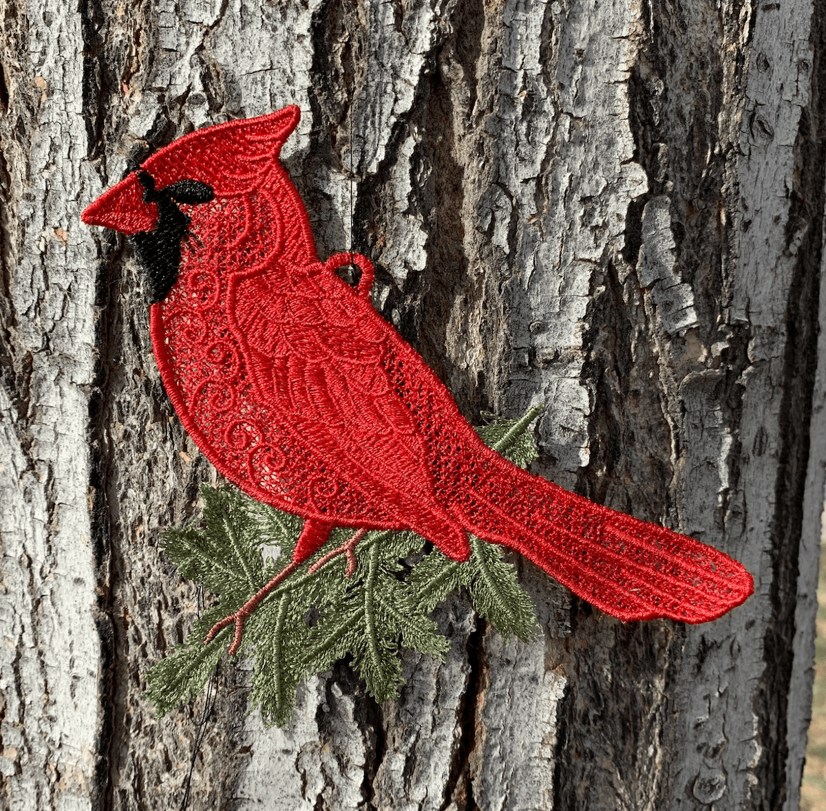 18 Cardinal Christmas Ornaments and Decorations
